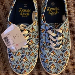 Disney Donald Duck Tennis Shoes